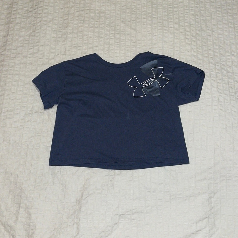 cropped tee